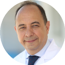 Dr. Carlos Eduardo Santelli Pino